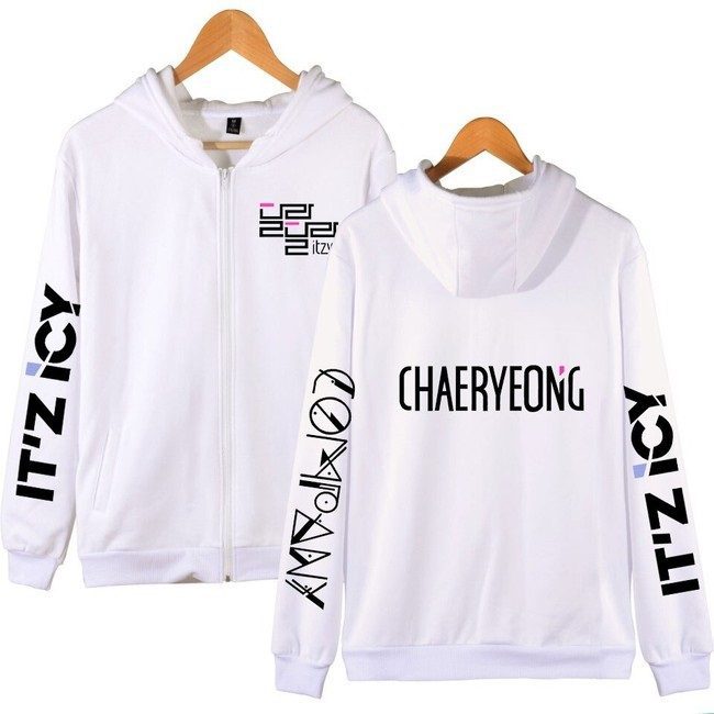 Itzy Chaeryeong Hoodie #2 - Image 2