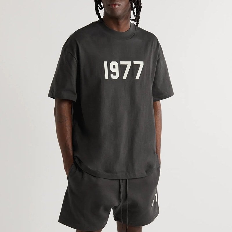 1977 Kpop merch T-shirt with bold white numbers on a black background.