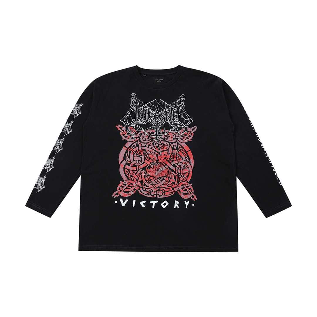 Victory K-pop merch long sleeve shirt with bold graphic design and band logo print. Perfect for fans to showcase their support and love for their favorite K-pop band. High-quality, stylish, and comfortable.