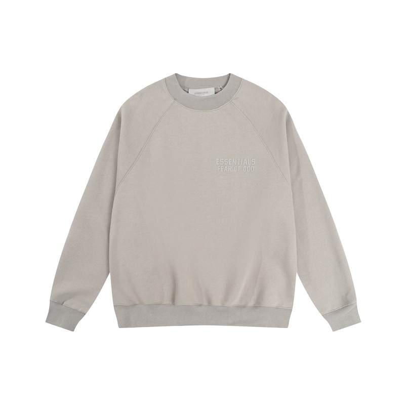 ESSENTIALS FEAR OF GOD sweatshirt, minimalistic design with subtle logo, perfect for K-pop fans and casual wear. Great for adding a stylish touch to your K-pop merch collection.
